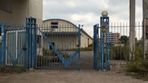 entrata-con-sigilli-violati