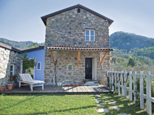 casa46-giardino_staccionata-big05