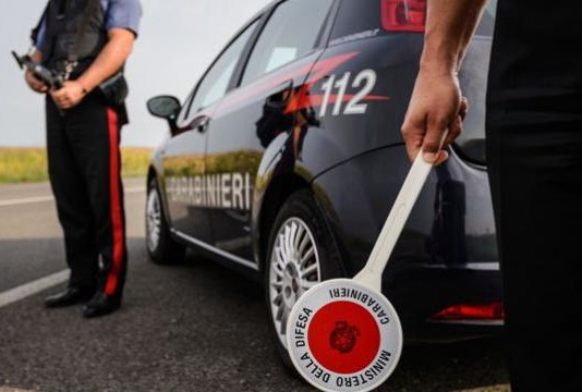 carabinieri-arresto-paletta