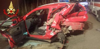 Latina, pauroso schianto tra auto a Borgo Faiti: muore 65enne al volante, ubriaco l’altro conducente