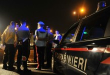 Aprilia, a bordo dell’auto rubata aggrediscono un carabiniere: due stranieri arrestati