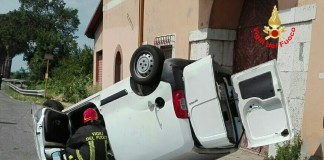 Terracina, pauroso schianto sull’Appia tra tir e furgone: feriti i conducenti