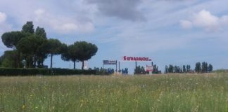 Aprilia, muore schiacciato dal cancello dell’azienda: la denuncia di Anmil