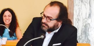 Latina, in Consiglio microfono chiodato per Fabio D’Achille. Digos in Comune