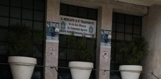 Vasi anti clochard? Latina Centro pronta a finanziare altra soluzione: ma occorre parlare col sindaco