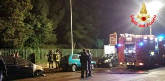 Latina, incendio di auto in via Aspromonte. Ipotesi dolosa per due roghi