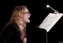 Sezze, “Devozioni domestiche”: a teatro tra musica e ironia