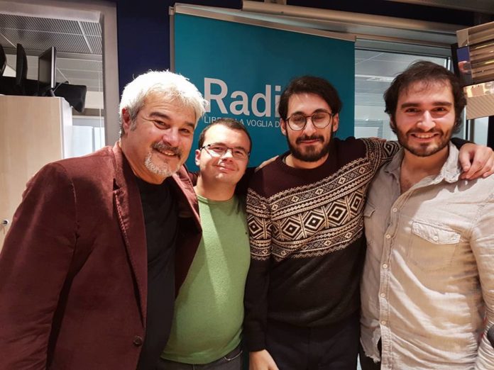 i-cardiopoetica-con-pino-insegno