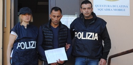 16.05.17 Arrestato Squadra Mobile II°sez.