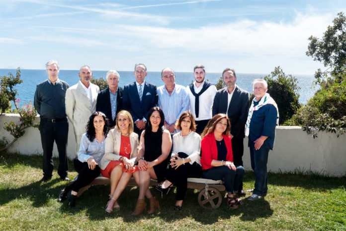 foto di gruppo aspiranti consiglieri e Capponi