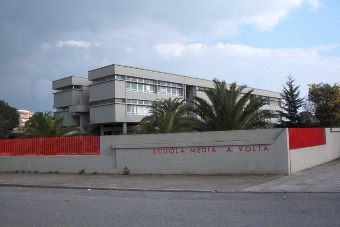 scuola volta latina