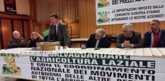 “Arriva il Natale e sotto l’albero per noi agricoltori solo brutte notizie e prese in giro”