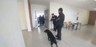 Latina, i carabinieri tornano a scuola: trovata nei bagni hashish e marijuana