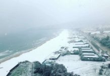 Gaeta si sveglia in bianco. Le foto del lungomare innevato