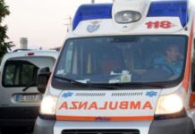 Latina, incidente in via Epitaffio: motociclista finisce in ospedale