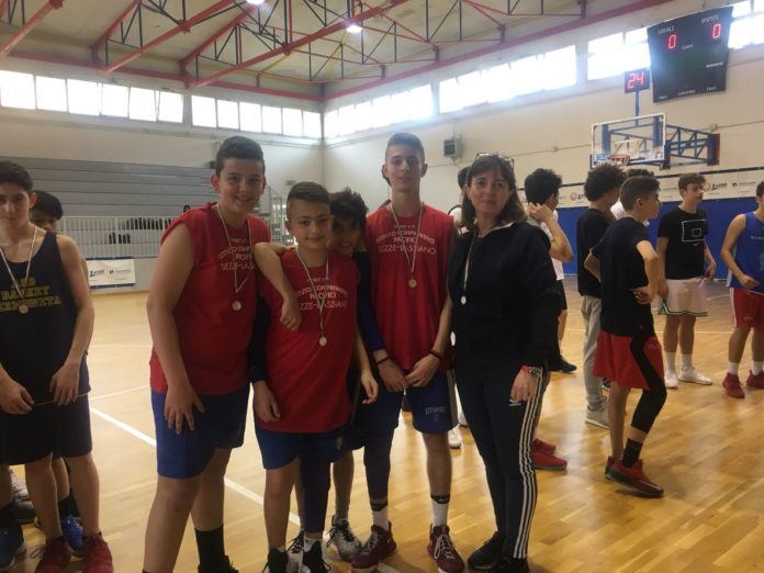 Sezze, basket scolastico