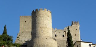 Itri, torna la festa medievale: viaggio nel tempo, tra cavalieri, dame e giullari