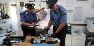 Latina, estorsione al profumo di papavero: arrestati in due, denunciati in quattro