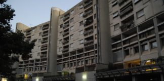 Sgombero al Colosseo di Latina, liberati 14 locali. Entro un mese gli altri sei