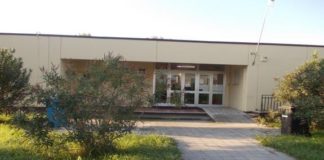 Latina, la Lega: la scuola materna di via Pantanaccio è ancora chiusa e abbandonata al degrado