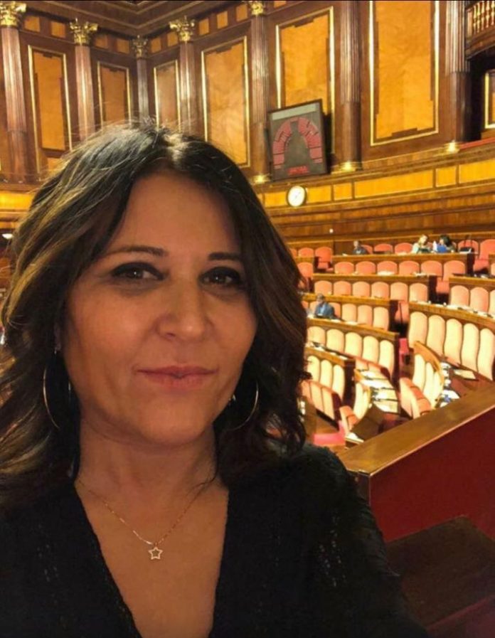 8a88d579-2a83-48e6-a38c-513f3b7eca06