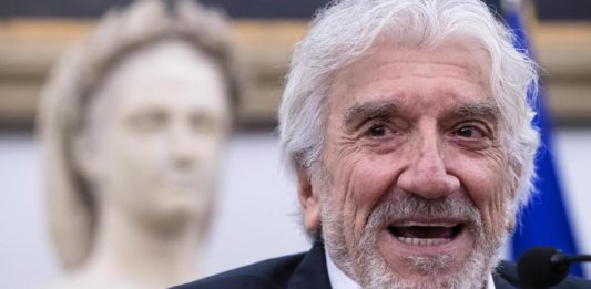 Gigi Proietti