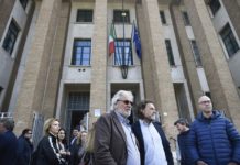Processo “Don’t touch” rinviato a settembre. In Tribunale la scorta mediatica per il giornalista Buongiorno