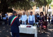 Vincenzo e Valerio si sposano, la testimone è Manuela Arcuri