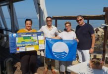 Sabaudia, sulle dune sventola bandiera blu. Consegnati i vessilli ai lidi