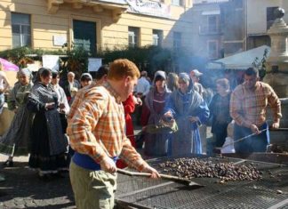 Il 26 e 27 ottobre, come da tradizione l'ultimo fine settimana di questo mese, torna a Norma la sagra delle castagne