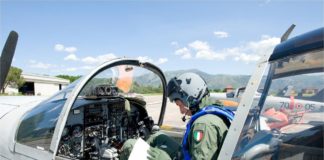 Comani, 10 allievi e 4 poliziotti ottengono il Brevetto di pilota di aeroplano Brevetto di pilota di aeroplano