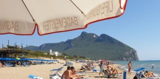 Sicurezza a Ferragosto, controlli intensi sulle strade e in spiaggia