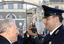 Covid: il dolore e lo sconcerto per la morte del poliziotto Enzo Marino, aveva 49 anni