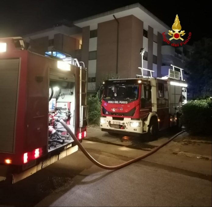 7BE78522-090D-4ADB-8C4D-1C72E2B57DBF