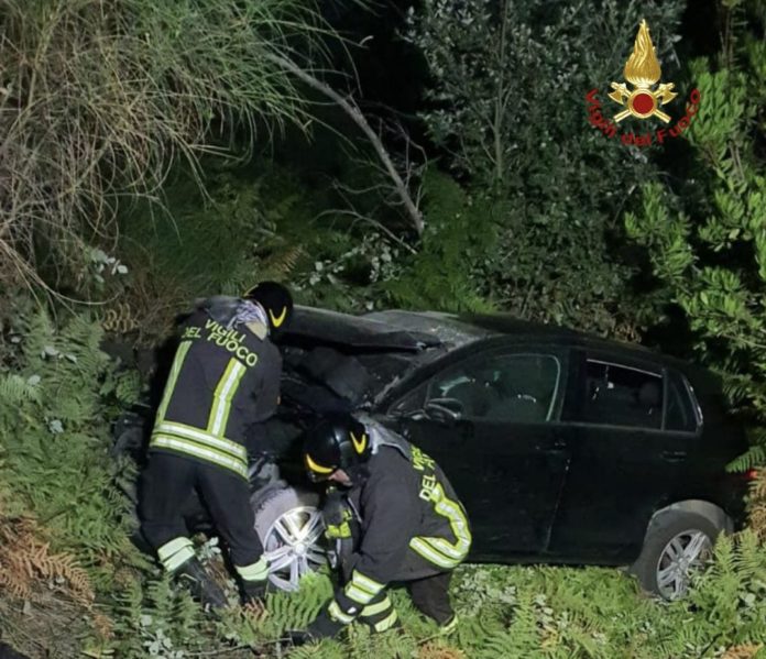 7451834F-83BB-433C-9D00-E61E6646483B