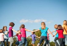 Latina, assistenza educativa e al linguaggio anche nei centri estivi per un mese