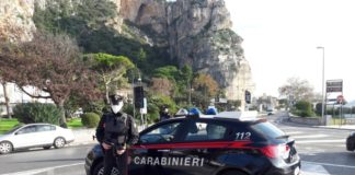 Terracina, truffa dello specchietto: denunciato un 32enne salernitano