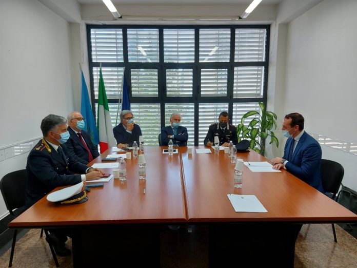 Prefetto_incontro_Amazon