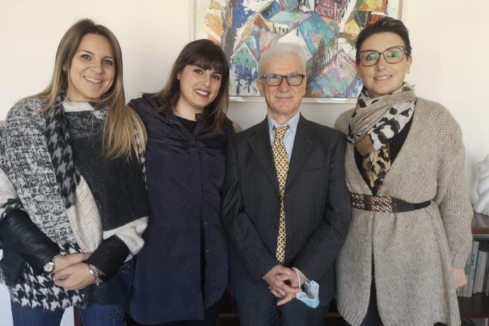 Schermata 2021-11-19 alle 17.15.32