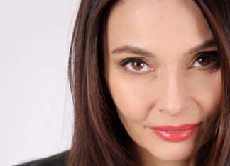 La cantante Cliò torna con il suo nuovo singolo “1988 (La cosa giusta)”