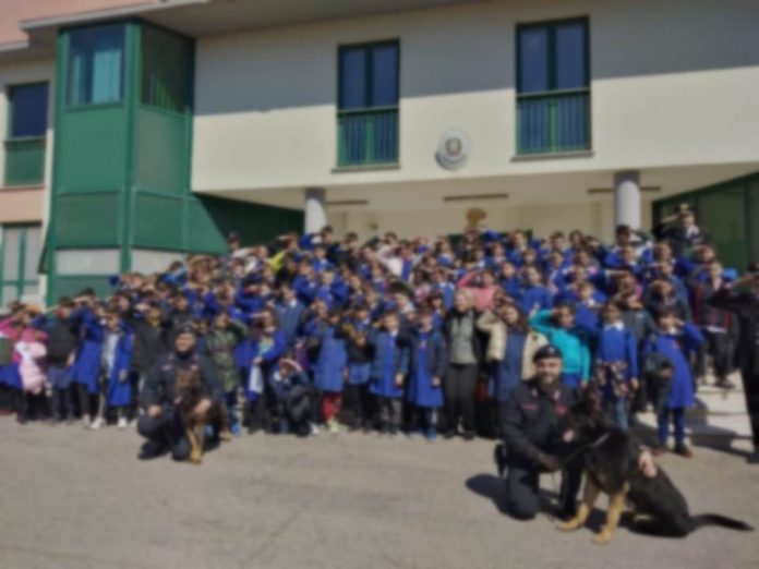 Terracina, “Cultura della Legalità”: incontro tra Carabinieri e studenti