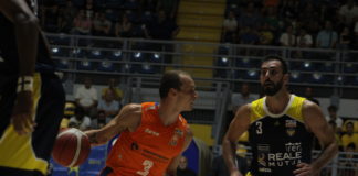 Basket, Benacquista: falsa partenza contro la Reale Mutua Torino