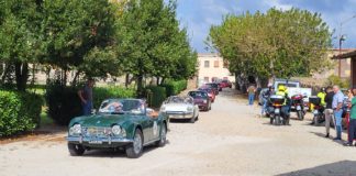 Alla scoperta dei borghi pontini con le auto d’epoca, un successo l’evento