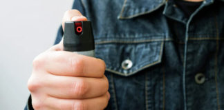 Spruzzano spray urticante: paura all’Esselunga di Aprilia