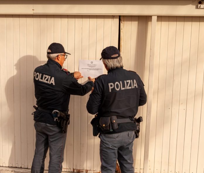 08503088-d265-4867-afc7-e028a002823f