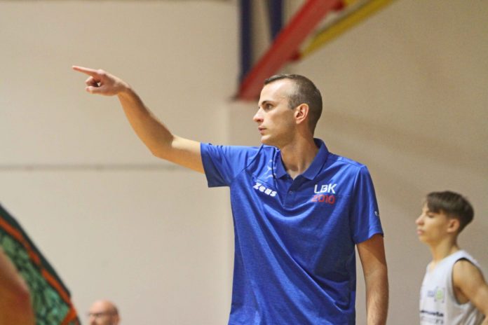 SIM_6250-scaled-qz9un46zwgj7tczxzujoh8vmzml17r3h7bazftu8zk