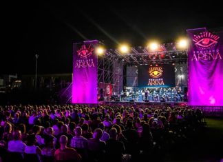 Fogliano Arena: Frassica conquista il pubblico, Vacchi pronto a far ballare la notte