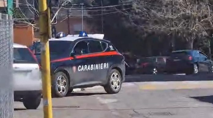 Aggressione in pieno centro, 40enne in fin di vita ad Aprilia