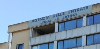 Immigrazione clandestina, perquisizioni all’Agenzia delle Entrate e nei Caf Agenzia entrate