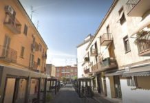 Passeggiava per la via dei pub con la droga in tasca, 19enne arrestato